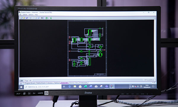 回路毎に異なる信号、半導体が持つ特殊な特性等の検査